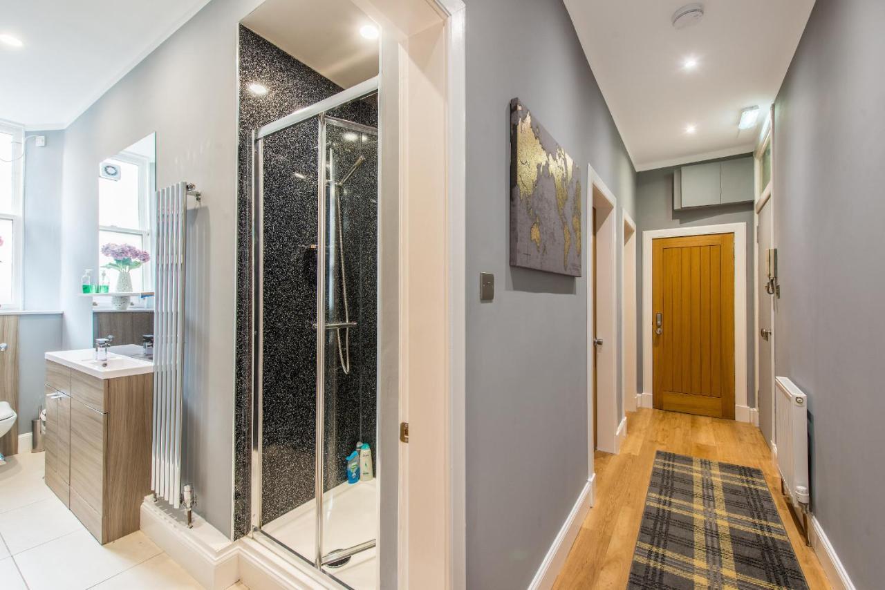 Castle Apt, Modern, Central Edinburgh Ngoại thất bức ảnh